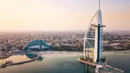 ليلة فندقية في الإمارات