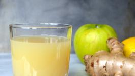 Apple-juice-with-ginger-and-lemon.jpg