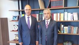 السفير مصطفى يبحث عدداً من قضايا التعاون الثنائي مع تركيا