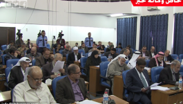بالفيديو: التشريعي يعقد جلسة طارئة بغزة بمشاركة نواب محسوبين على 