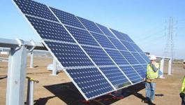 ملحم يكشف: مشروع طاقة شمسية بتكلفة 10 مليون$ في غزة