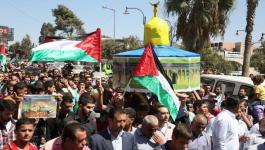 بلدية نابلس تنظم مسيرة تنديدا بقرار ترامب بشأن القدس