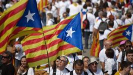 برلمان كتالونيا يصوت بالموافقة على الانفصال عن إسبانيا.jpg