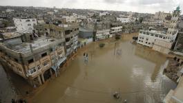 الأحوال الجوية تلحق أضرارا في قطاع غزة.JPG