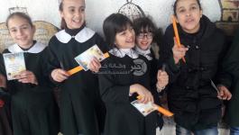 بالصور: لجنة الأشبال بمجلس الشباب يُنفذ حملة لتوزيع القرطاسية بغزة