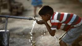 99% من مصادر المياه بغزّة لا تتوافق مع المعايير الدولية