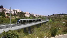 القطار الخفيف