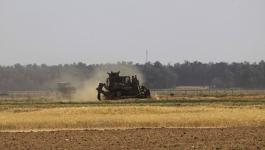 آليات الاحتلال تتوغل باتجاه غزة