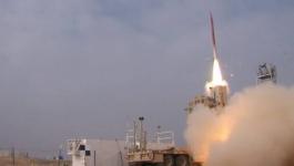 إسرائيل تجري تجربة صاروخية ناجحة.jpg