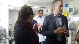 مدير اللجنة الدولية للصليب الأحمر يثني على قدرة الطواقم الطبية بغزة