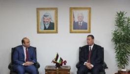 الرئاسة المصرية تقدم التهاني لسفارة فلسطين بذكرى إعلان الاستقلال.jpg
