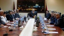 وزراء التوافق يتسلمون مهامهم الوزارية في غزة