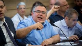 رئيس الائتلاف الحكومي الإسرائيلي يستقيل على خلفية قضايا فساد