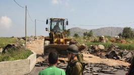 الاحتلال يبدأ عمليات حفر وبناء في محطة حافلات بالخليل