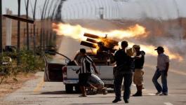 عودة الاشتباكات لطرابلس واستهداف مطار 