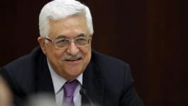 الرئيس عباس يصل جدة في زيارة رسمية 