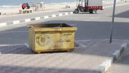 بلدية غزة تدعو المواطنين للحفاظ على حاويات النفايات