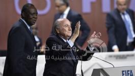 تقدم رئيس الاتحاد الدولي لكرة القدم باستقالته أثر فضيحة الفساد التي طالت بعض المسؤولين في الاتحاد