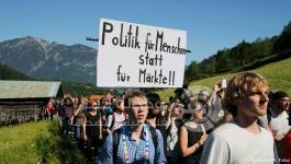 محتجون ألمان 