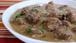14095-swedish-meatballs