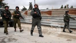 مداهمة بالخليل