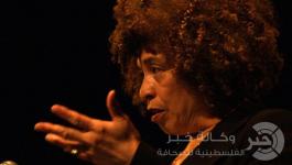 الناشطة أنجيلا ديفيس