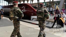 ترغب فرنسا في تعزيز الإجراءات الأمنية بما يشمل استخدام بوابات للكشف عن المعادن.