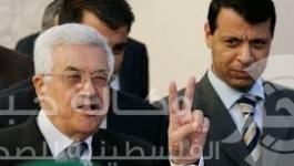 الرئيس الفلسطيني محمود عباس والنائب في المجلس التشريعي محمد دحلان 