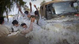 الأمطار الغزيرة في فرنسا تودي بحياة 13 شخصاً وتصيب آخرين.jpg