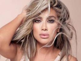 بالصورة: مايا دياب في خطوة إلكترونية جديدة! في خطوة إلكترونية جديدة!