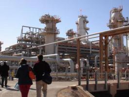 مسؤول: الجزائر تعزز التنقيب عن النفط في العام القادم
