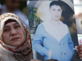 والدة الشهيد حسونة