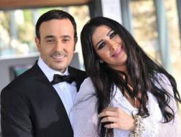 بالصورة: هكذا ظهرت زوجة الرباعي في مسجد الشيخ زايد!