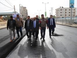 الحساينة يتفقد أعمال إعادة إنشاء شارع صلاح الدين