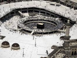 b-jpg-70748216568261545