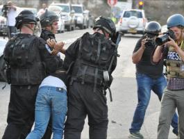 قوات الاحتلال تشن حملة اعتقالات واسعة في أنحاء مختلفة من الضفة الغربية