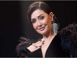 غادة عبد الرازق: أرفضُ القُبلات السّاخنة.. وسأرتبط بهذه الحالة!