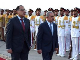 اشتية يصل القاهرة
