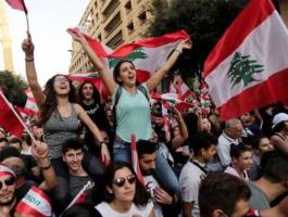 عودة الاحتجاجات إلى شوارع لبنان بعد مسيرة مؤيدة لعون