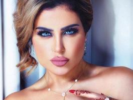 حليمة بولند