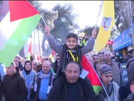 شاهد: عرض عسكري لحركة فتح في رام الله لإحياء ذكرى انطلاق الثورة الفلسطينية