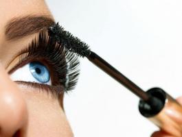 شاهدى بالفيديو: اليكِ 