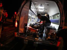 إسعاف في غزة ليلاً