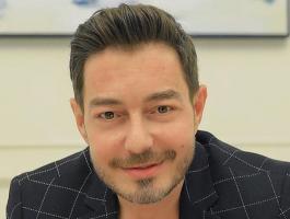 أحمد زاهر