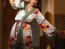 دلال الغزالي تصنع الحدث بإطلالة مغربية 
