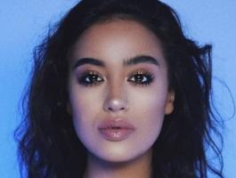 نينا عبد الملك