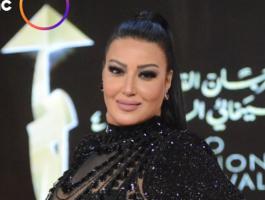 سمية الخشاب بخسارة وزن ملحوظة في ختام القاهرة السينمائي