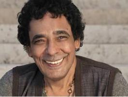 أول ظهور رسمي لمحمد منير بعد الخروج من المستشفى