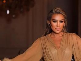 مايا دياب ترد على هجوم ابنة فيروز: سأظل أغني لها