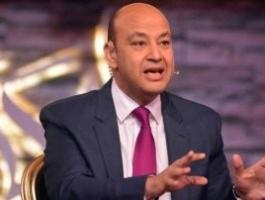 بالفيديو: عمرو أديب يرقص على هتافات جماهير الأهلي